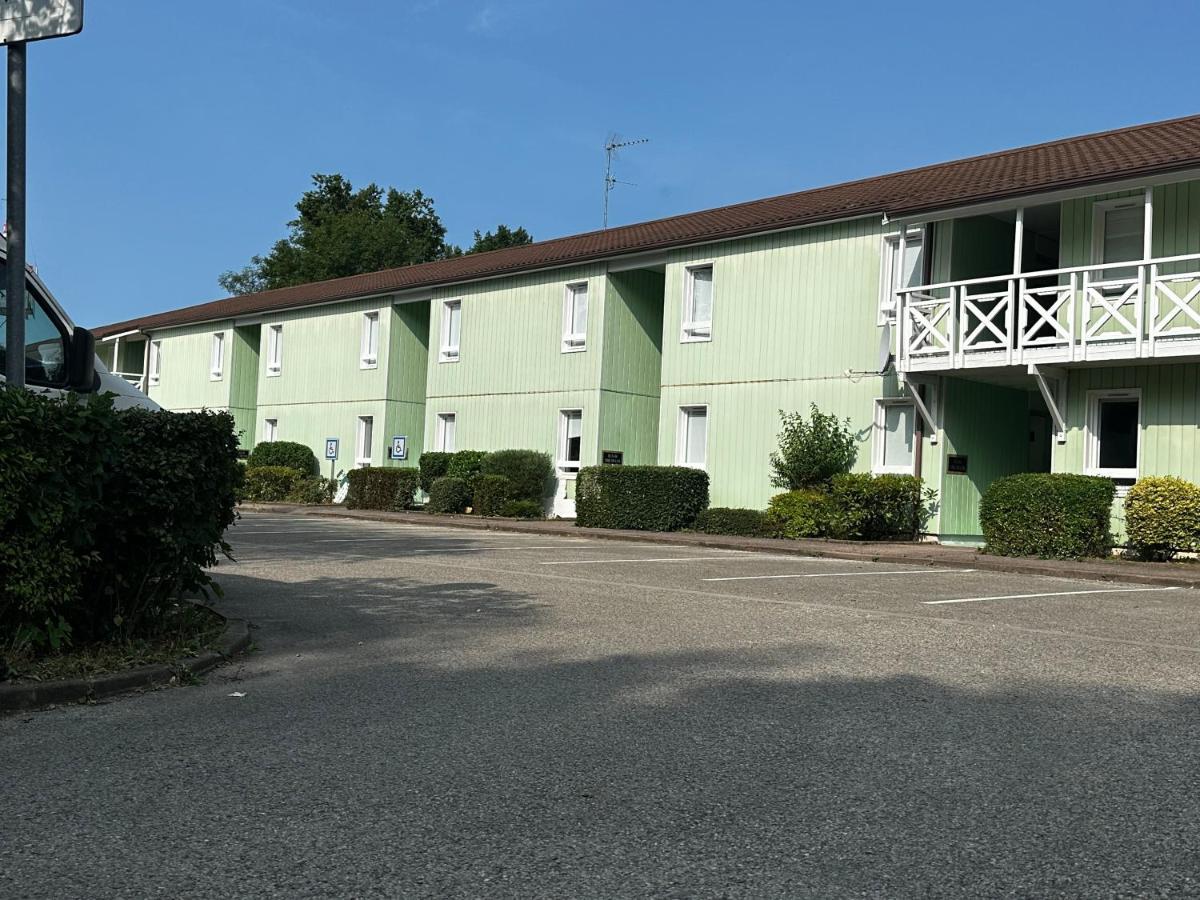 Hotel Жекс Екстериор снимка