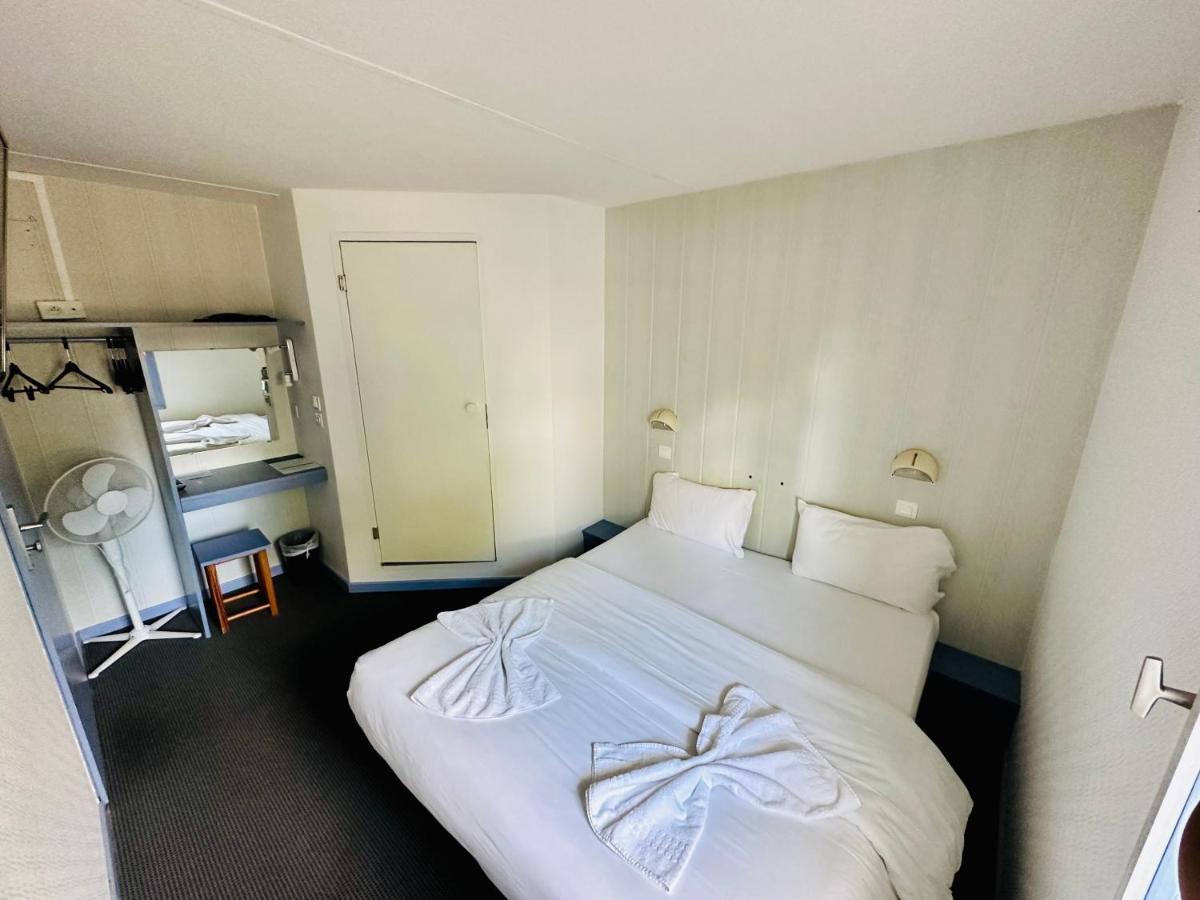 Hotel Жекс Екстериор снимка